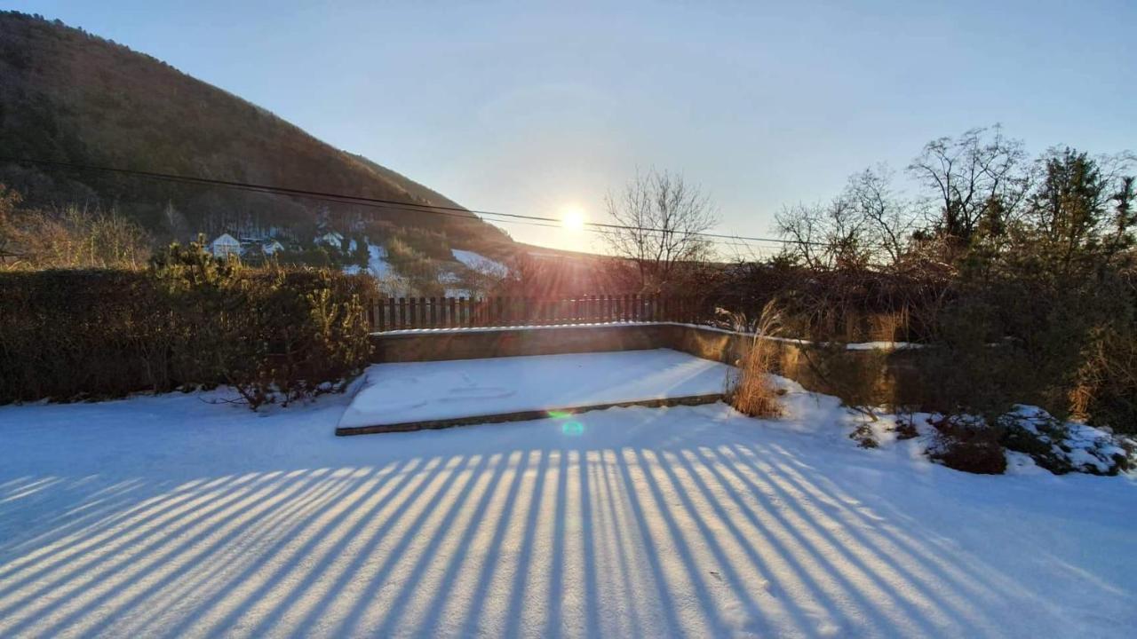 Villa Garden View Drienica Esterno foto