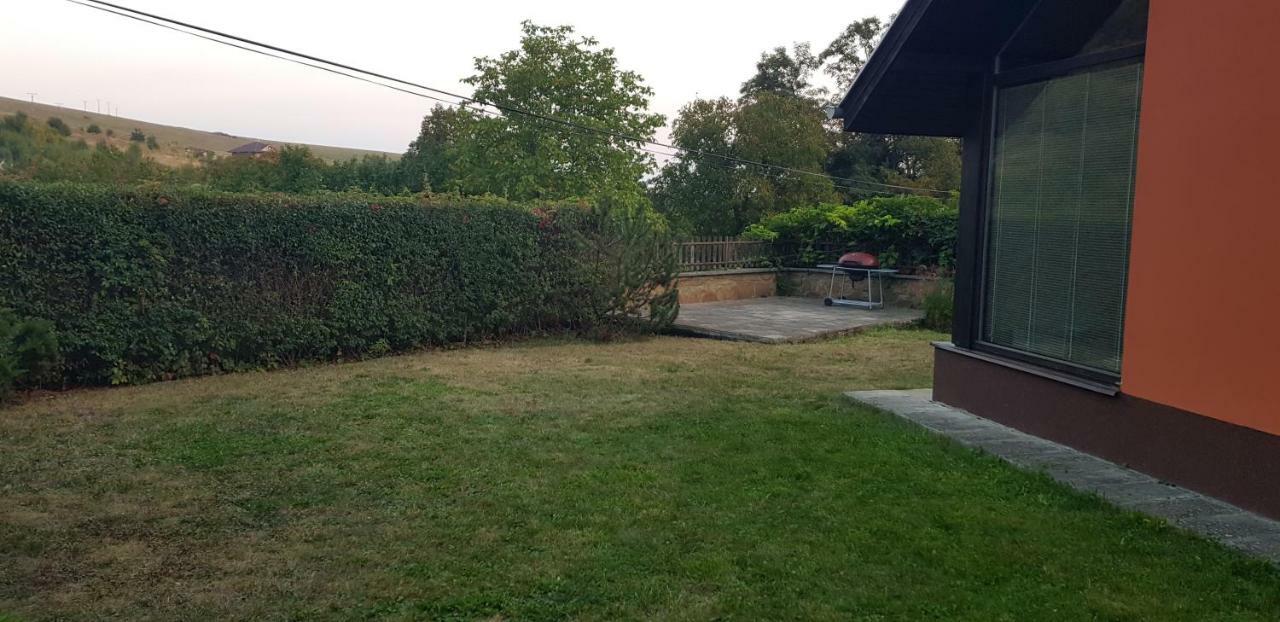 Villa Garden View Drienica Esterno foto