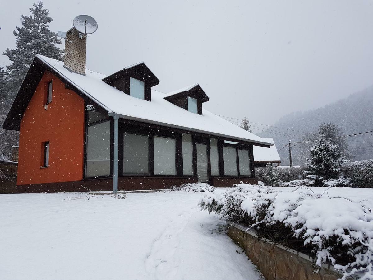 Villa Garden View Drienica Esterno foto
